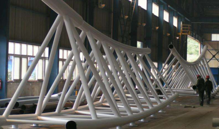 温州管廊钢结构与桁架结构的管道支架应该如何区分